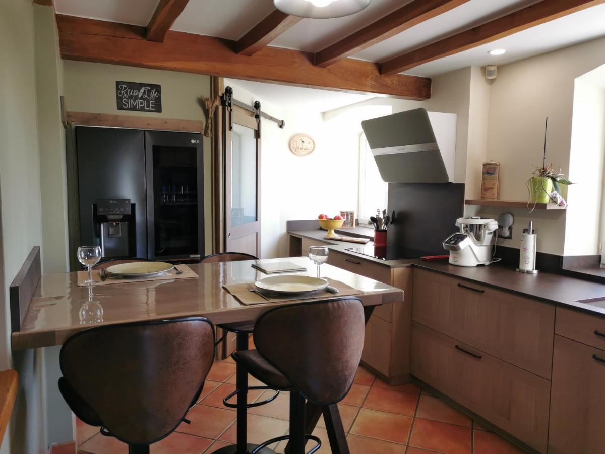 Maison De Campagne เวซง-ลา-โรแมน ภายนอก รูปภาพ
