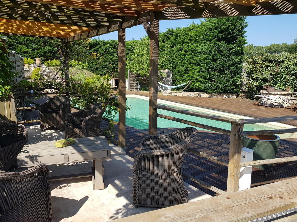 Maison De Campagne เวซง-ลา-โรแมน ภายนอก รูปภาพ
